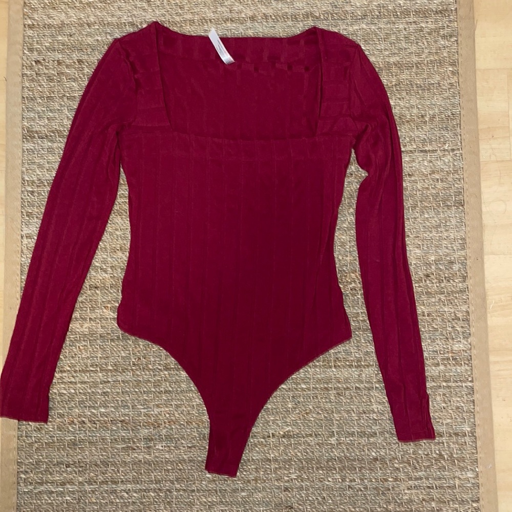 Free People leave sleeve square neck thong bodysuit, size M, color maroon red